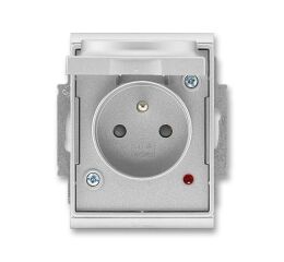 Element® 5598E-A02999 08 zásuvka  jednonás. s clon., s víčkem, s ochr. před přepětím, IP44 ABB