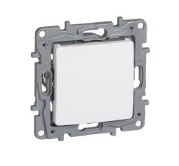 NIL ZÁSLEPKA BÍLÁ  *764545 Legrand