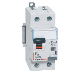 DX3 KOMB. 1+N C10 30MA AC 10KA  *410978 Legrand