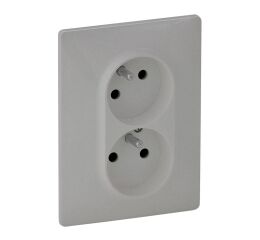 Valena LIFE zásuvka 2-násobná 2P+T s clon.atomat.svorkami barva hliník *753386 Legrand
