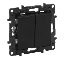 Niloé™ Step spínač č.5 černá  *863505 Legrand