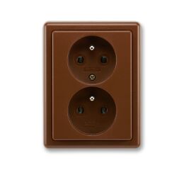 Classic 5512C-2349 H3 zásuvka dvojnásobná chráněná barva hnědá ABB