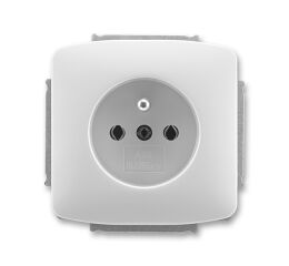 Tango 5518A-A2349 S zásuvka jednonásobná s ochranným kolíkem barva šedá *ABB