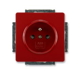 Swing® 5518G-A02359 R1 zásuvka jednonásobná s ochranným kolíkem, s clonkami barva  karmínová (RAL 3003)*ABB