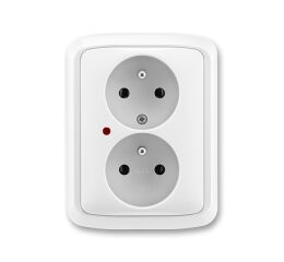 Tango 5592A-A2349B zásuvka dvojnásobná, s ochranou před přepětím barva bílá *ABB