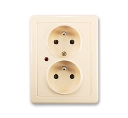 Swing® 5592G-C02349 C1 zásuvka dvojnásobná, s ochranou před přepětím barva krémová *ABB