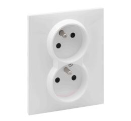 SUNO zásuvka 2x2P+T přepěťová ochr.clonky automat.svorky barva bílá *721182 Legrand