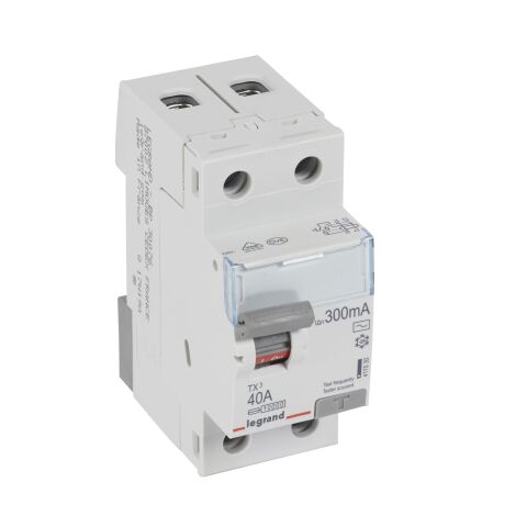 TX3 CHRÁN. 2P 40A 300MA AC  *411530 Legrand