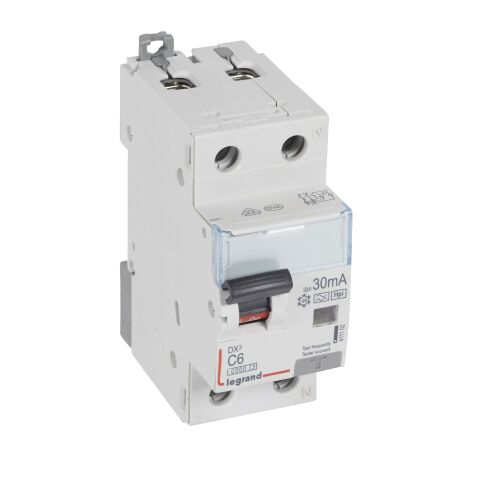 DX3 KOMB. 1+N C6 30MA F 6KA  *411102 Legrand