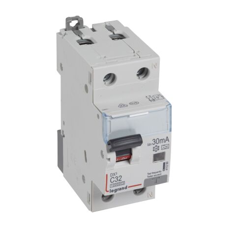 DX3 KOMB. 1+N C32 30MA A 10KA  *411299 Legrand