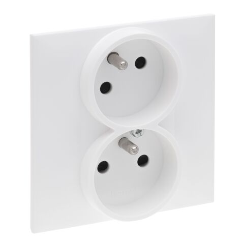 Niloé™ Step  zásuvka 2x2P+T cl.bílá  *863127 Legrand