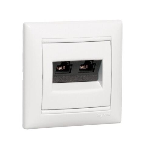 VA BÉŽ. ZÁS. 2XRJ45 UTP CAT5E  *774139 Legrand