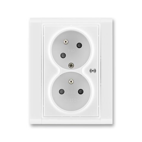 Time® 5583F-C02357 03 zásuvka dvojnásobná s natoč. dutinou, s přep. ochr., s akustickou sig.barva bílá / bílá ABB