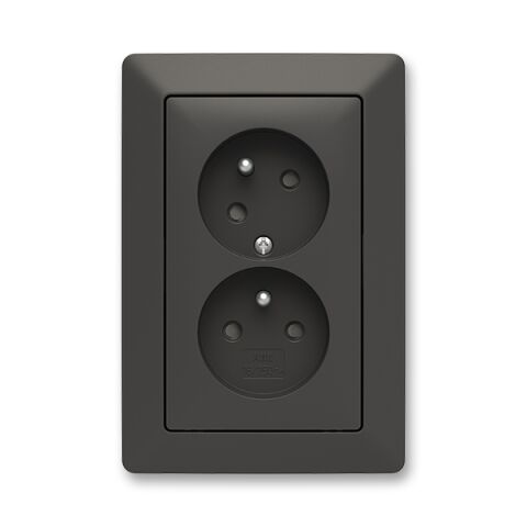 Zoni® 5513T-C02357 237 zásuvka dvojnásobná, s clonkami, s natočenou dutinou barva matná černá ABB