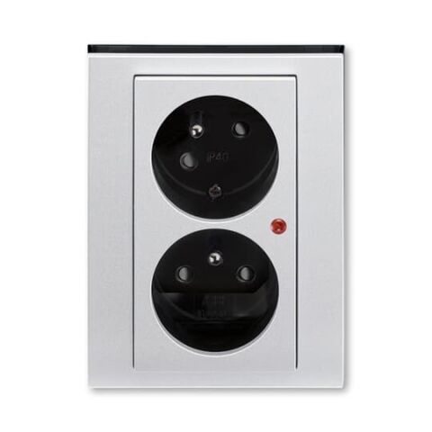 Levit®M 5593H-C02357 70 zásuvka dvojnásobná, s ochranou před přepětím barva  titanová / kouřová černá ABB