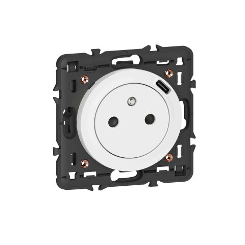 CL ZÁSUVKA 2P+T/USB-C BÍLÁ  *068127 Legrand
